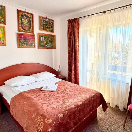 Hotel Sjesta มิโกวูฟ ภายนอก รูปภาพ