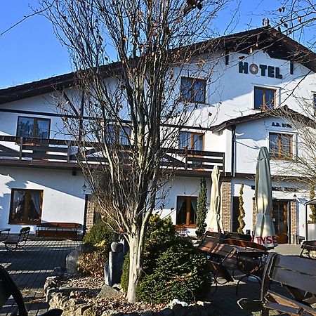 Hotel Sjesta มิโกวูฟ ภายนอก รูปภาพ