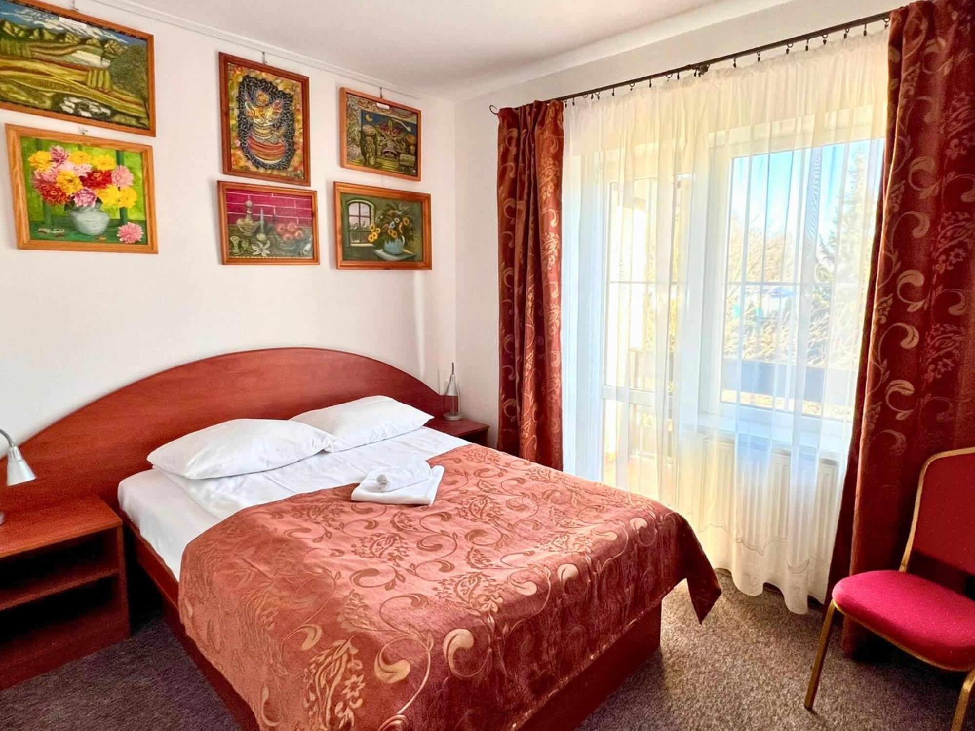 Hotel Sjesta มิโกวูฟ ภายนอก รูปภาพ