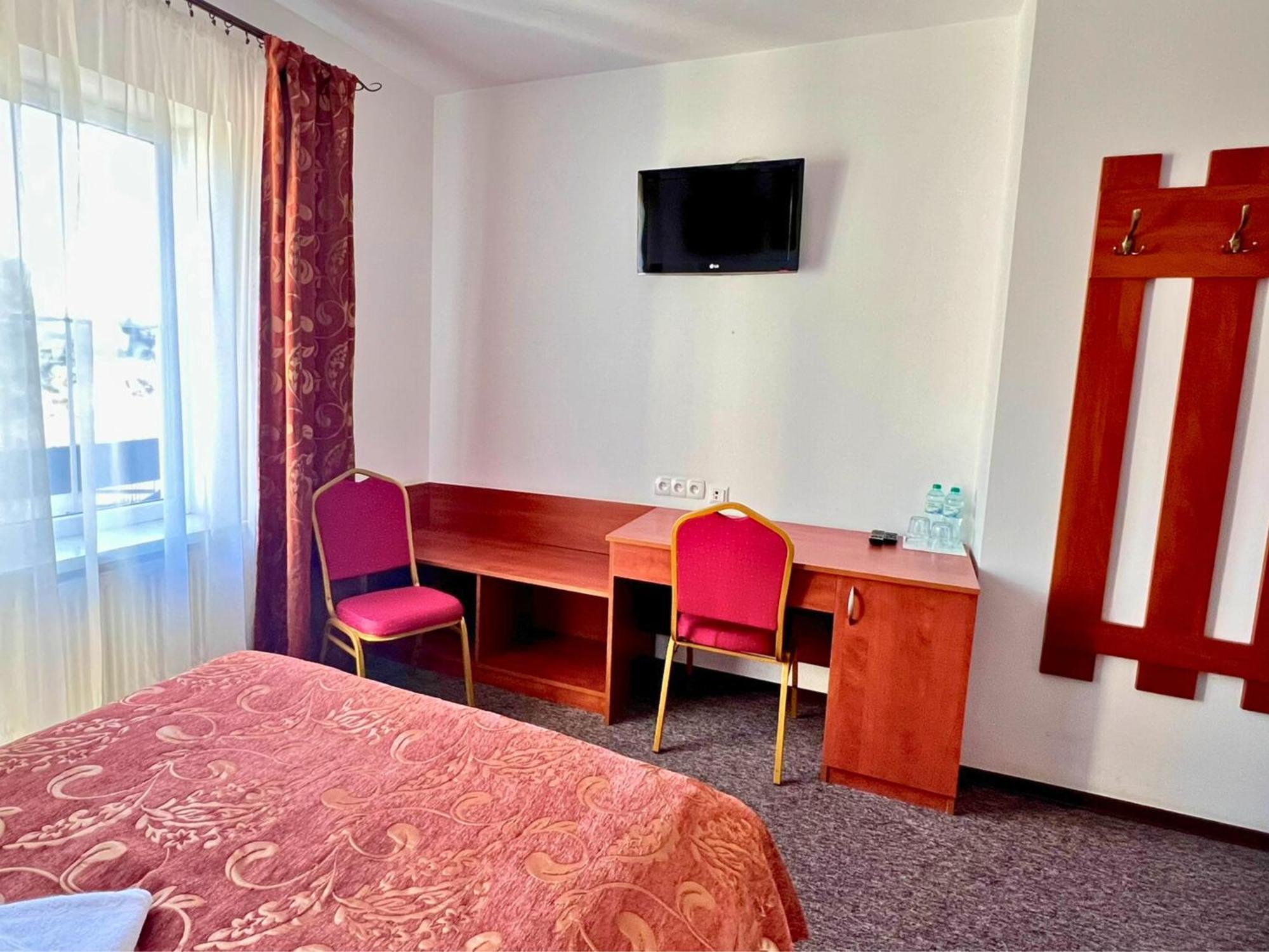 Hotel Sjesta มิโกวูฟ ภายนอก รูปภาพ